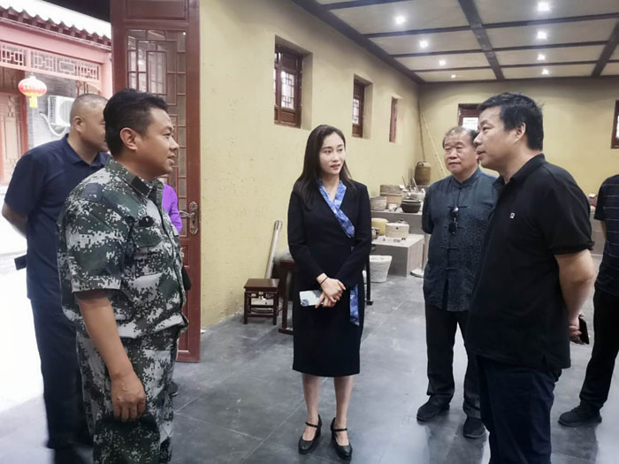 副縣長朱琳帶領(lǐng)河南省全域旅游創(chuàng)建團(tuán)隊(duì)到民權(quán)調(diào)研