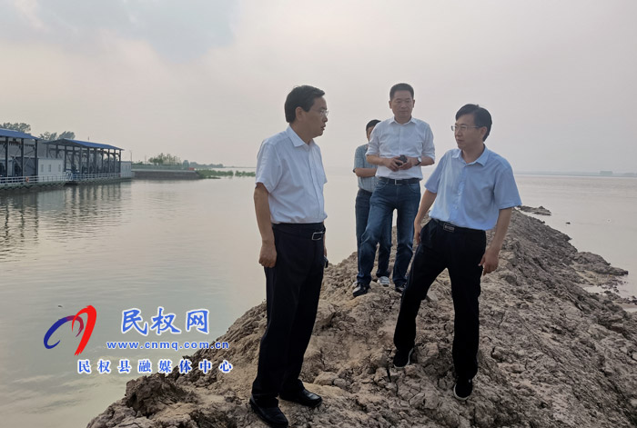 市人大常委會副主任、縣委書記姬脈常調(diào)研指導(dǎo)我縣河長制工作