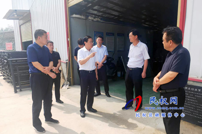 市人大常委會副主任、縣委書記姬脈常到我縣部分鄉(xiāng)鎮(zhèn)督導(dǎo)脫貧攻堅工作