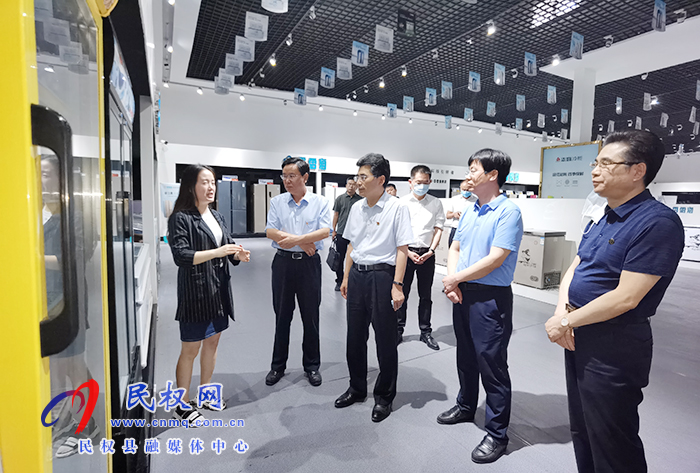 市委書記王戰(zhàn)營在我縣調(diào)研時強調(diào)聚焦“六穩(wěn)”“六保”牢牢穩(wěn)住外貿(mào)基本盤