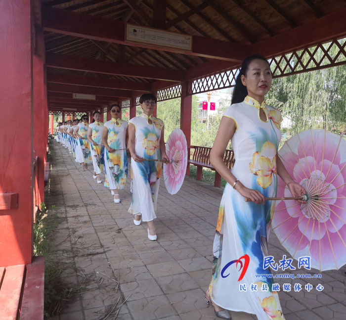 “醉美”旗袍秀，驚艷水上任莊——“小江南”