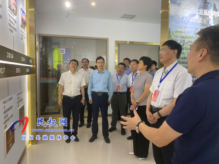 市人大常委會(huì)評(píng)議組到我縣調(diào)研民族宗教工作 市人大常委會(huì)評(píng)議組到我縣調(diào)研民族宗教工作