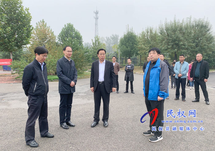 市人大常委會副主任、縣委書記姬脈常調(diào)研第六屆制冷裝備博覽會籌備工作