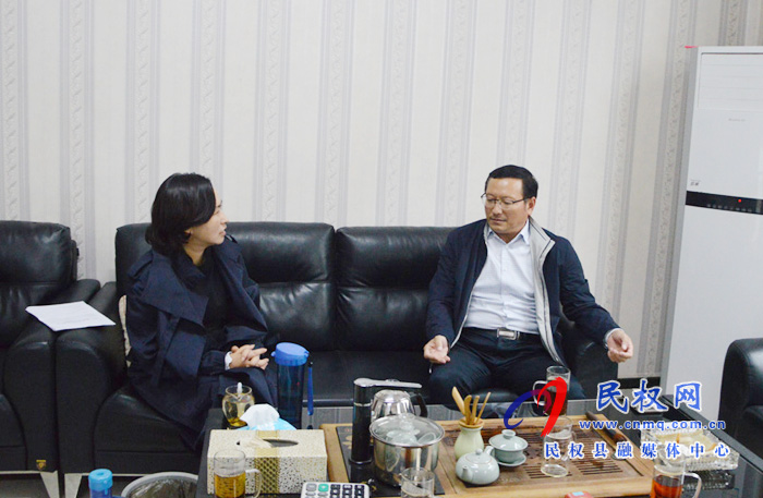 縣市場(chǎng)監(jiān)管局深入企業(yè)開展“一聯(lián)三幫”保企穩(wěn)業(yè)專項(xiàng)行動(dòng) 縣市場(chǎng)監(jiān)管局深入企業(yè)開展“一聯(lián)三幫”保企穩(wěn)業(yè)專項(xiàng)行動(dòng)