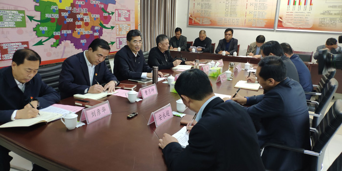 副省長(zhǎng)、市委書記王戰(zhàn)營(yíng)到我縣開(kāi)展“三·五”基層工作日活動(dòng)