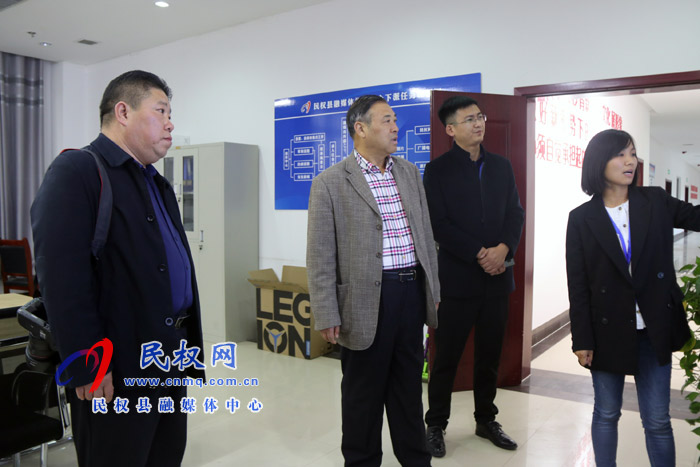 商丘市三區(qū)人才專家林效東蒞臨我縣調(diào)研縣級(jí)融媒體中心建設(shè)工作 商丘市三區(qū)人才專家林效東蒞臨我縣調(diào)研縣級(jí)融媒體中心建設(shè)工作