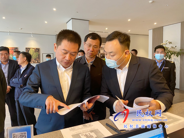 縣委常委、縣委辦公室主任孟亞松查看2020河南?民權(quán)第六屆制冷裝備博覽會(huì)后勤保障工作