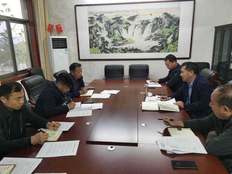 縣住建局集中學(xué)習(xí)《習(xí)近平談治國(guó)理政》第三卷座談會(huì)