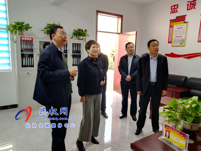省紀委監(jiān)委黨風政風監(jiān)督室主任孫玉會一行到我縣調研基層監(jiān)督工作 省紀委監(jiān)委黨風政風監(jiān)督室主任孫玉會一行到我縣調研基層監(jiān)督工作