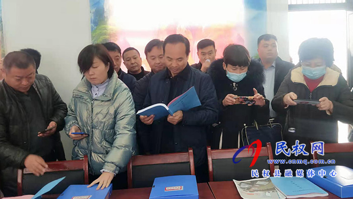 民權(quán)縣“一約五會(huì)”工作現(xiàn)場(chǎng)會(huì)召開 民權(quán)縣“一約五會(huì)”工作現(xiàn)場(chǎng)會(huì)召開