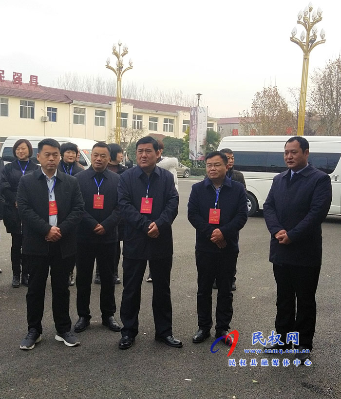 市縣政協(xié)委員視察退役軍人工作現(xiàn)場會在我縣召開 市縣政協(xié)委員視察退役軍人工作現(xiàn)場會在我縣召開