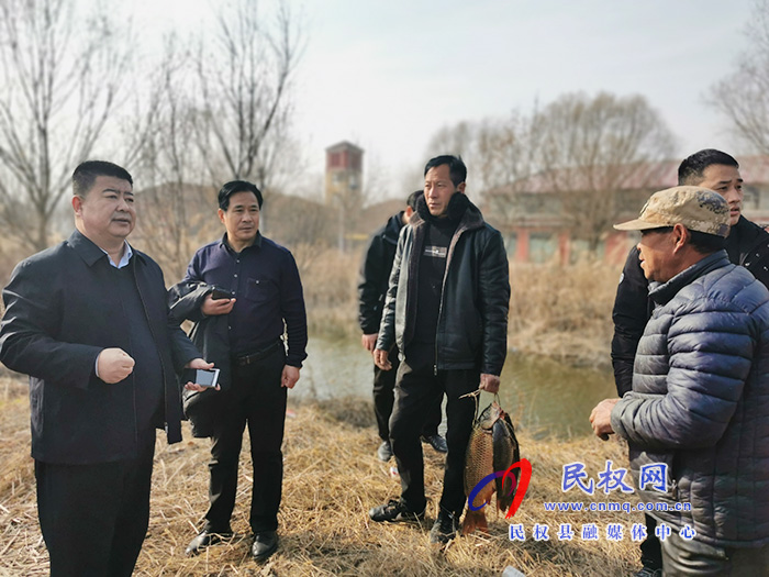 副縣長張士彬帶隊嚴查漁業(yè)違法行為 副縣長張士彬帶隊嚴查漁業(yè)違法行為