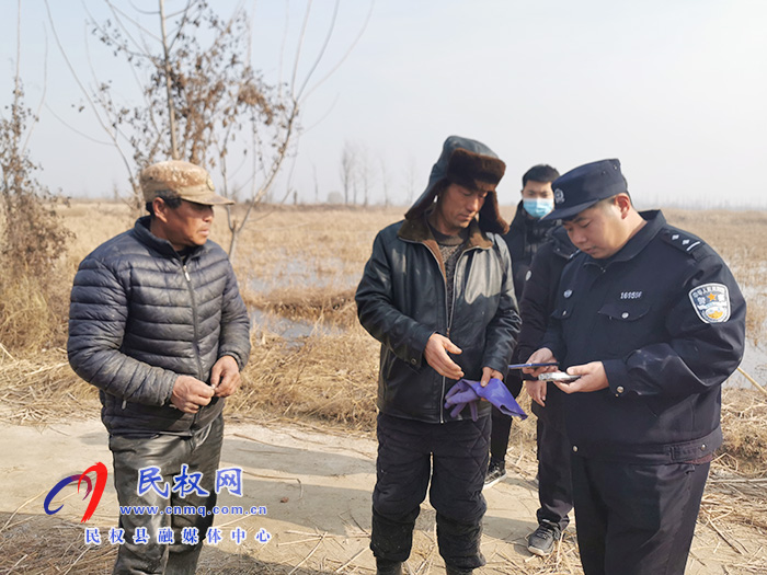 副縣長張士彬帶隊嚴查漁業(yè)違法行為 副縣長張士彬帶隊嚴查漁業(yè)違法行為