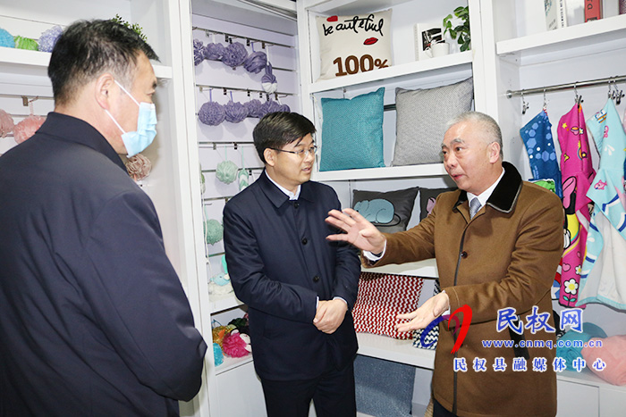 縣委副書記、縣長張團結(jié)走訪慰問浙江省金華市（民權(quán)籍）務(wù)工人員