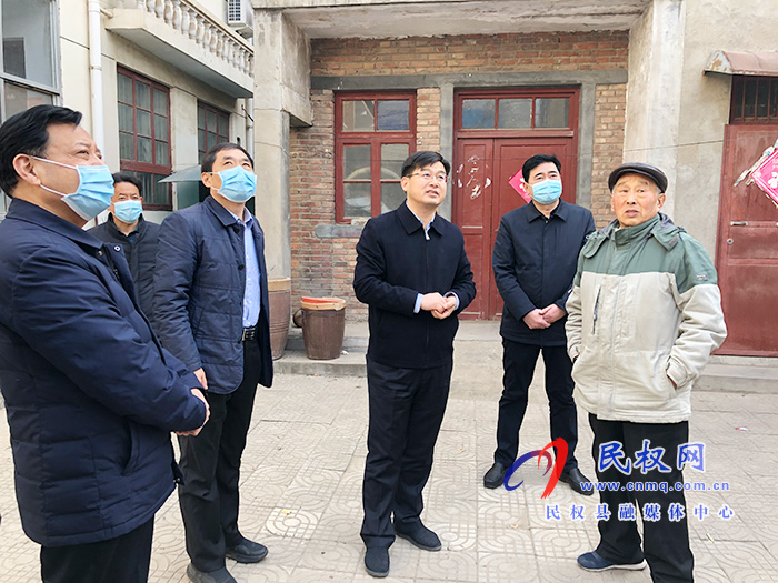 市縣領導春節(jié)前夕看望慰問縣處級退休干部 市縣領導春節(jié)前夕看望慰問縣處級退休干部