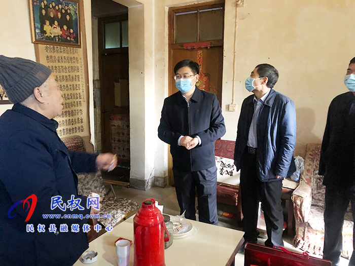 市縣領導春節(jié)前夕看望慰問縣處級退休干部 市縣領導春節(jié)前夕看望慰問縣處級退休干部