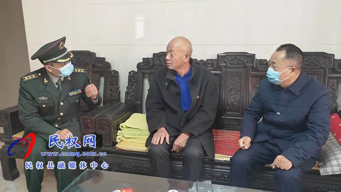 市縣領導春節(jié)前夕看望慰問縣處級退休干部 市縣領導春節(jié)前夕看望慰問縣處級退休干部