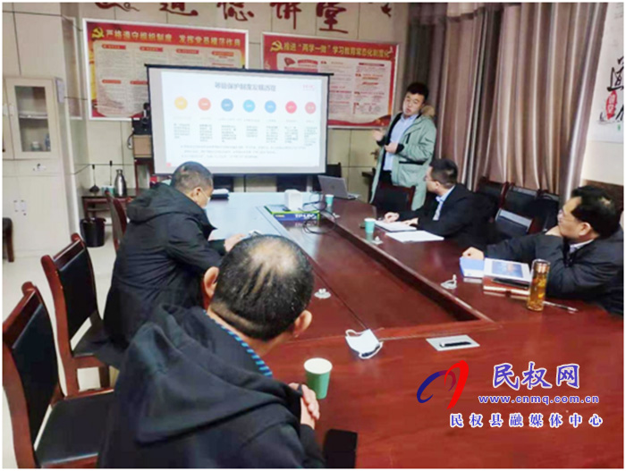 民權(quán)縣大數(shù)據(jù)管理局與國泰新點(diǎn)、新華三有關(guān)人員召開數(shù)字政府規(guī)劃及網(wǎng)絡(luò)信息安全保障座談會(huì)