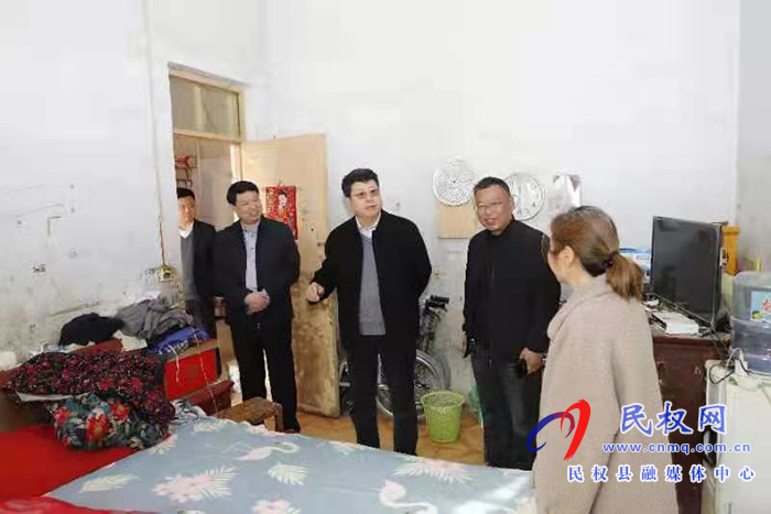 市人大常委會(huì)副主任王琦到程莊鎮(zhèn)江集村開(kāi)展“三五”工作日活動(dòng)