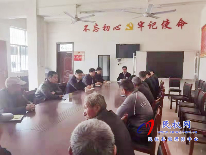 市人大常委會(huì)副主任王琦到程莊鎮(zhèn)江集村開(kāi)展“三五”工作日活動(dòng)