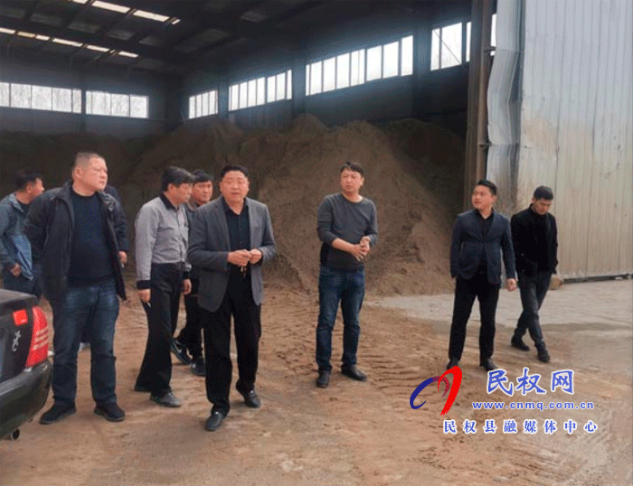 縣住建局組織工程質(zhì)量監(jiān)督人員對(duì)站預(yù)拌商品砼企業(yè)進(jìn)行專項(xiàng)檢查