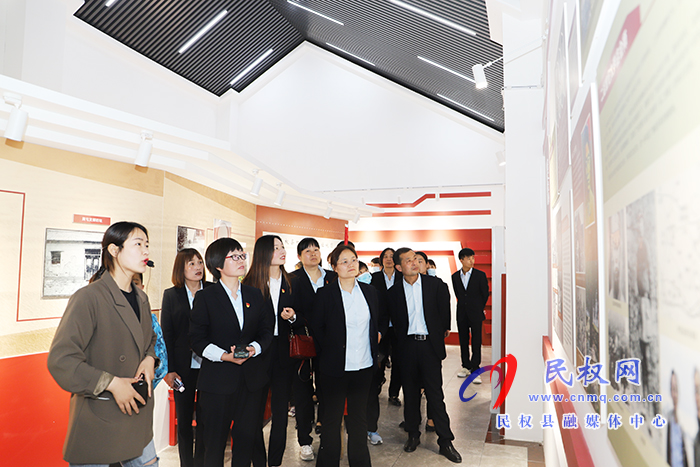 民權(quán)縣第五小學(xué)開(kāi)展“學(xué)黨史 感黨恩 跟黨走”紅色教育主題活動(dòng) 民權(quán)縣第五小學(xué)開(kāi)展“學(xué)黨史 感黨恩 跟黨走”紅色教育主題活動(dòng)