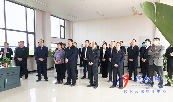 2021年一季度全市農(nóng)村人居環(huán)境整治提升暨農(nóng)業(yè)產(chǎn)業(yè)發(fā)展現(xiàn)場觀摩會(huì)在我縣召開 2021年一季度全市農(nóng)村人居環(huán)境整治提升暨農(nóng)業(yè)產(chǎn)業(yè)發(fā)展現(xiàn)場觀摩會(huì)在我縣召開
