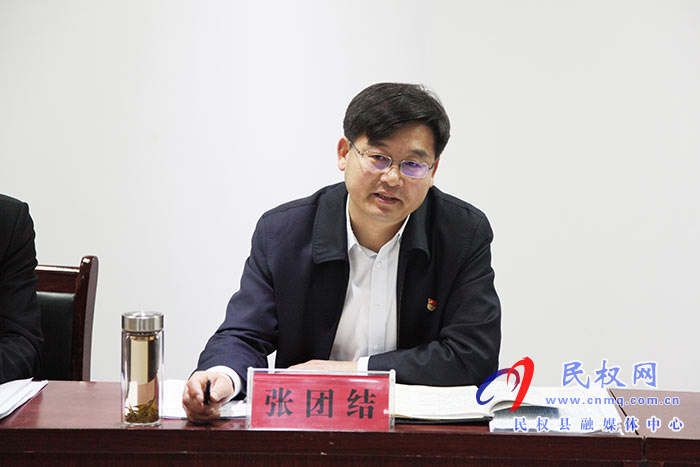 縣委副書記、縣長張團結(jié)調(diào)研統(tǒng)計工作