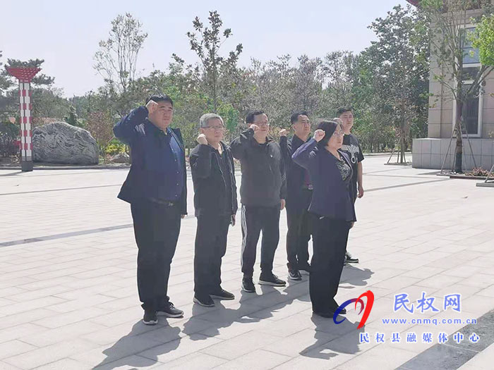 省政協(xié)文史館館長許文霞一行蒞民參觀學(xué)習(xí) 省政協(xié)文史館館長許文霞一行蒞民參觀學(xué)習(xí)
