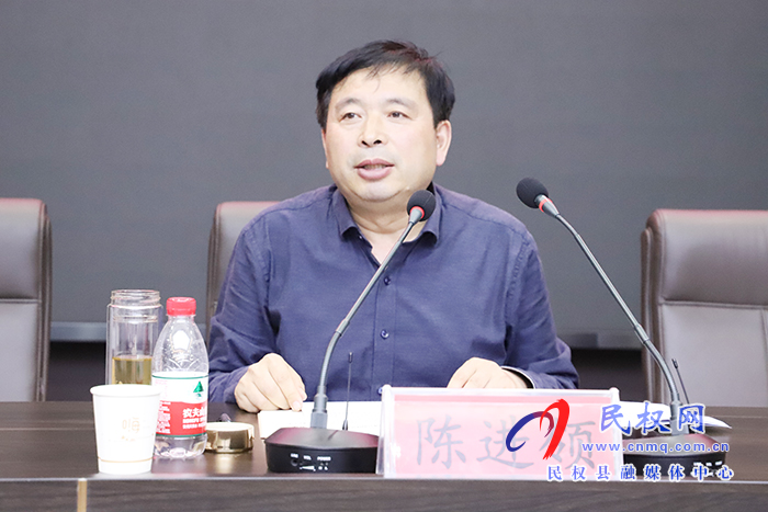 我縣召開永久基本農(nóng)田試劃暨城鎮(zhèn)開發(fā)邊界劃定工作會(huì)