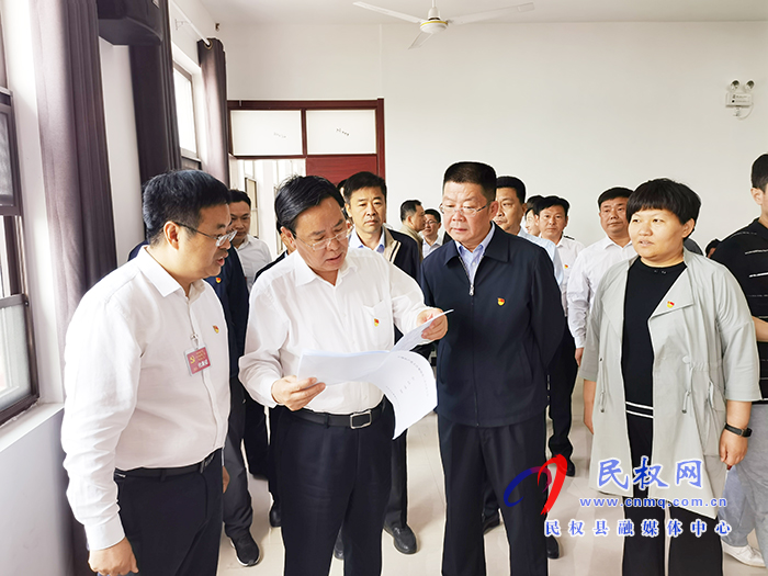市人大常委會(huì)副主任、縣委書記姬脈常調(diào)研鄉(xiāng)鎮(zhèn)換屆工作