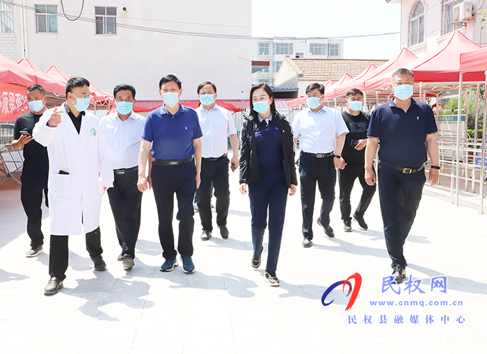 市政協(xié)副主席、衛(wèi)健委主任張樹仁到民督導新冠肺炎疫苗接種工作