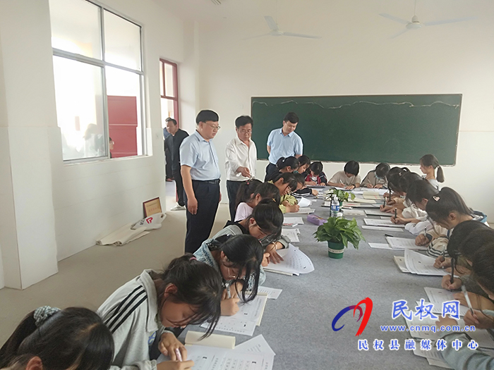 舞動筆尖 傳承文化—2021年民權縣龍?zhí)伶?zhèn)舉行第一屆書法文化藝術節(jié) 舞動筆尖 傳承文化—2021年民權縣龍?zhí)伶?zhèn)舉行第一屆書法文化藝術節(jié)