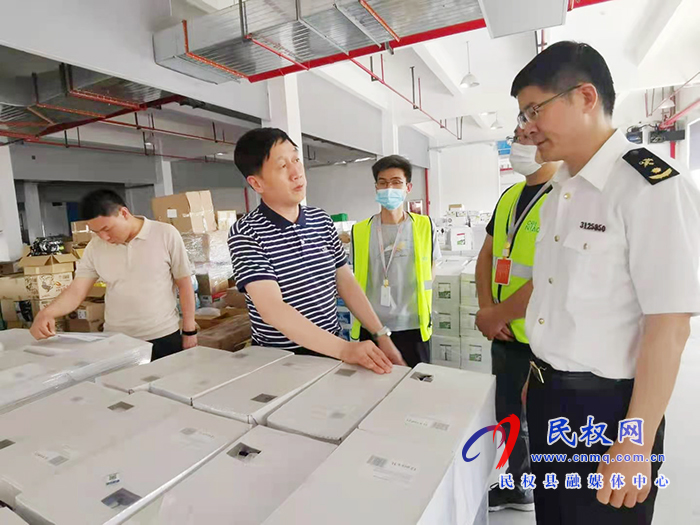 縣委常委、副縣長房季帶隊先后赴天津、寧波、上海等地招商考察