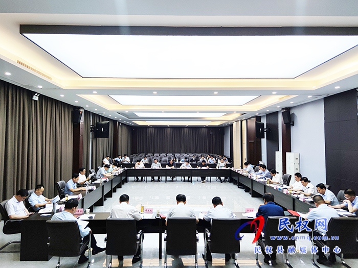 市人大常委副主任、縣委書記姬脈常主持召開縣委理論學(xué)習(xí)中心組會議