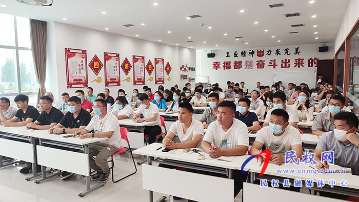 中共商丘市委、中共民權(quán)縣委黨史學(xué)習(xí)教育宣講團(tuán)進(jìn)企業(yè)報(bào)告會舉行