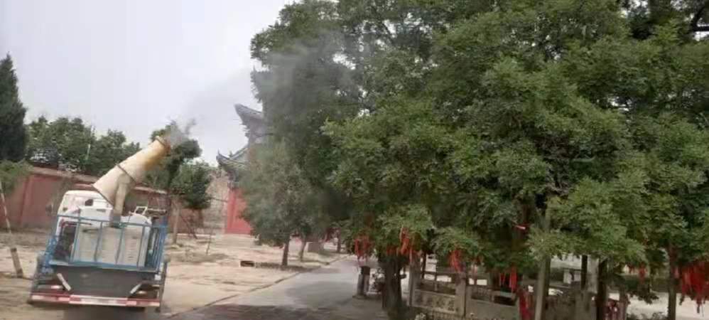縣林業(yè)發(fā)展服務中心加強古樹名木病蟲害防治工作 縣林業(yè)發(fā)展服務中心加強古樹名木病蟲害防治工作