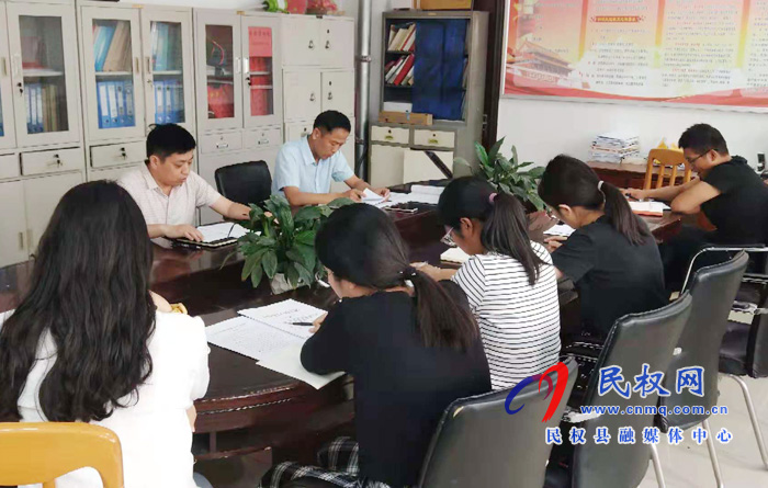 縣委編辦多舉措落實(shí)意識(shí)形態(tài)工作專(zhuān)題會(huì)議精神 縣委編辦多舉措落實(shí)意識(shí)形態(tài)工作專(zhuān)題會(huì)議精神