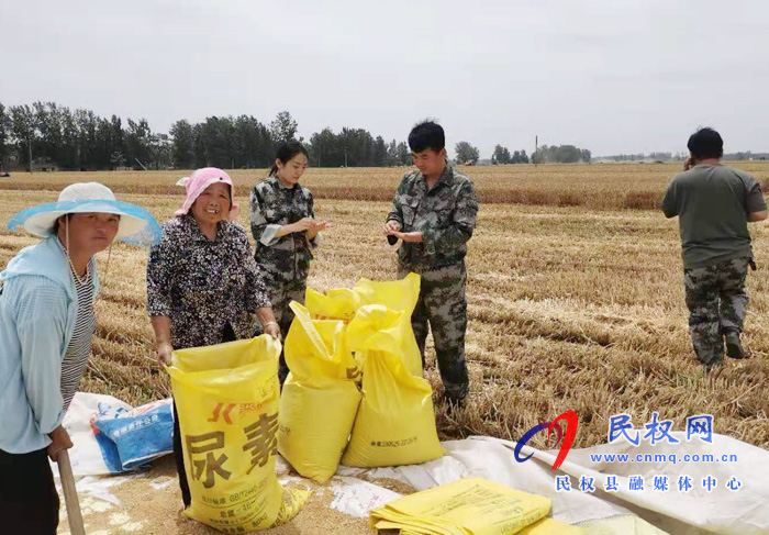 雙塔鎮(zhèn)“四強化”做好“三夏”生產和秸稈禁燒 雙塔鎮(zhèn)“四強化”做好“三夏”生產和秸稈禁燒
