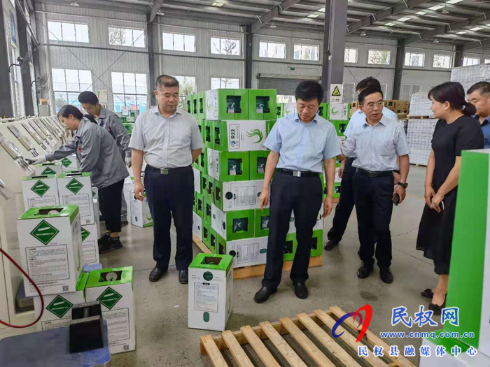  金融走進(jìn)高新區(qū)，現(xiàn)場支招解難題--------民權(quán)縣開展“百名行長走訪千家萬戶”調(diào)研活動