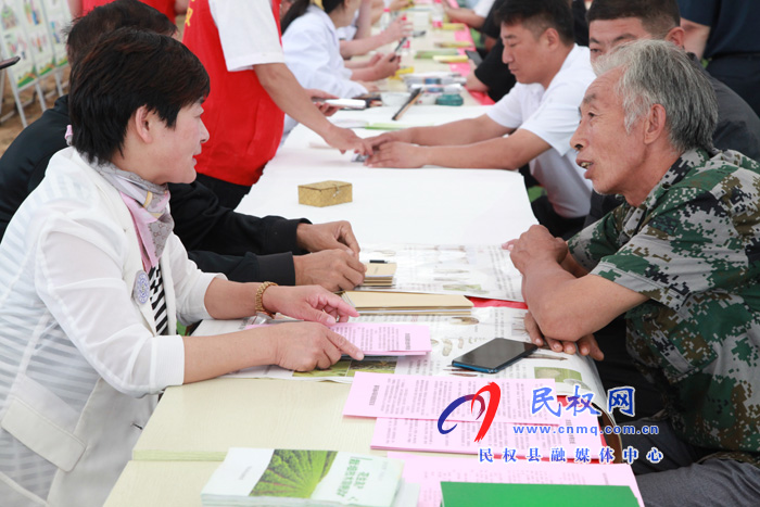 民權(quán)縣2021年科技活動(dòng)周在人和鎮(zhèn)啟動(dòng)