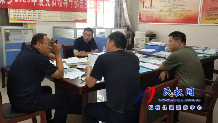 縣委常委、紀委書記、監(jiān)察委主任張亞光到胡集鄉(xiāng)督導消防安全各項工作開展情況