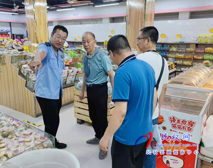 民權(quán)縣市場(chǎng)監(jiān)管局深入開展食品“三小”整治攻堅(jiān)行動(dòng) 民權(quán)縣市場(chǎng)監(jiān)管局深入開展食品“三小”整治攻堅(jiān)行動(dòng)