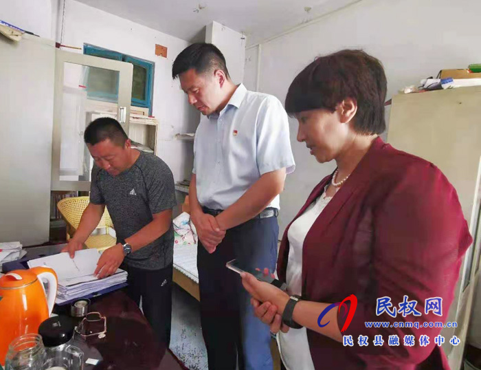縣委宣傳部副部長李忠強調(diào)研指導(dǎo)“護苗”工作站建設(shè)情況 縣委宣傳部副部長李忠強調(diào)研指導(dǎo)“護苗”工作站建設(shè)情況
