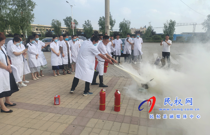 南華衛(wèi)生院開展消防知識培訓暨應急演練 南華衛(wèi)生院開展消防知識培訓暨應急演練