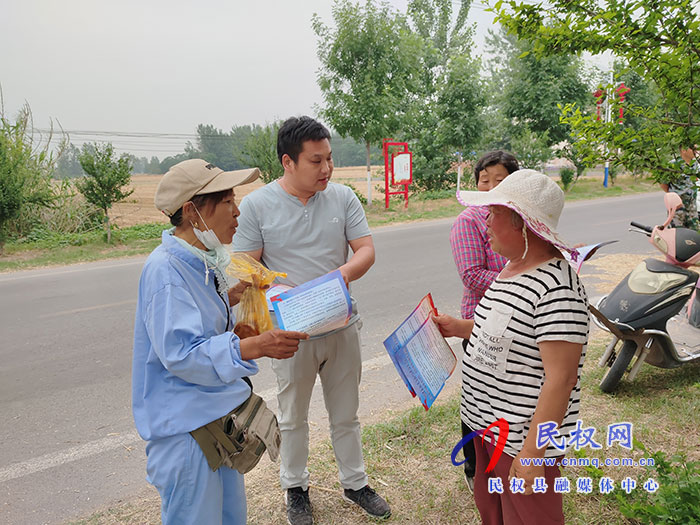 縣司法局:強化行政執(zhí)法社會監(jiān)督 推進嚴(yán)格規(guī)范公正文明執(zhí)法 縣司法局:強化行政執(zhí)法社會監(jiān)督 推進嚴(yán)格規(guī)范公正文明執(zhí)法