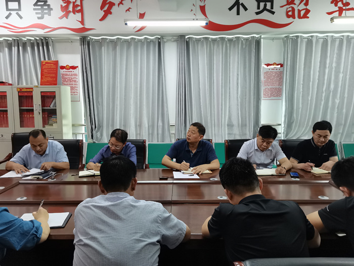 縣規(guī)劃中心傳達貫徹省市縣關(guān)于防汛應急相關(guān)會議精神