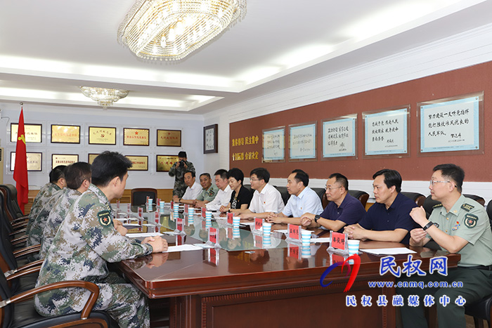 縣委書記、縣長張團結(jié)率隊到商丘軍分區(qū)慰問駐商官兵
