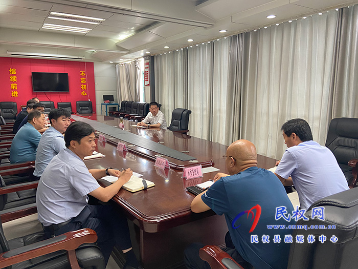 我縣召開(kāi)安置房建設(shè)第二次調(diào)度會(huì) 我縣召開(kāi)安置房建設(shè)第二次調(diào)度會(huì)