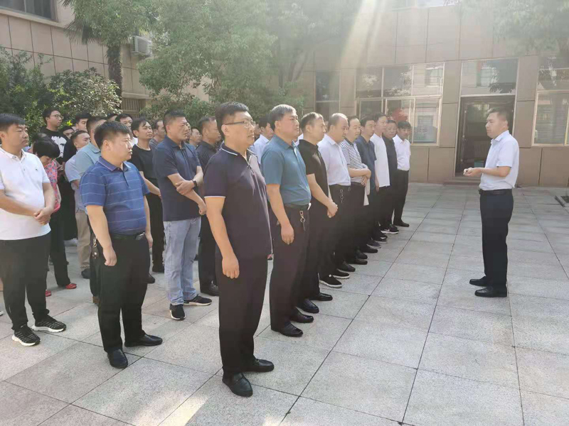 民權(quán)縣住建局組織全體干部職工及建筑企業(yè)開(kāi)展向鄭州等災(zāi)區(qū)開(kāi)展募捐活動(dòng)